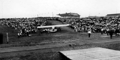 Aircraft Show on Machinery Hill at the Minnesota State Fair, 1927