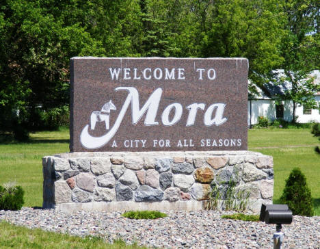 Mora welcome sign on Highway 65, 2007