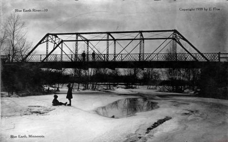 Bridge over the Blue Earth River, Blue Earth Minnesota, 1909