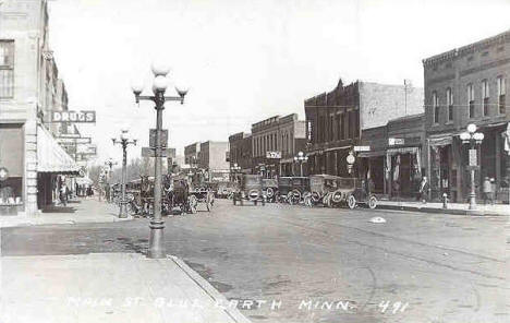Main Street, Blue Earth Minnesota, 1927