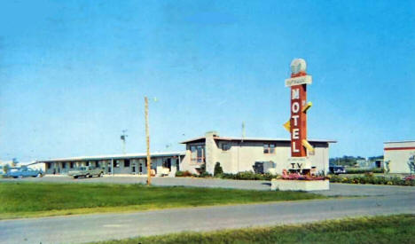 Golf Terrace Motel, Crookston Minnesota, 1967