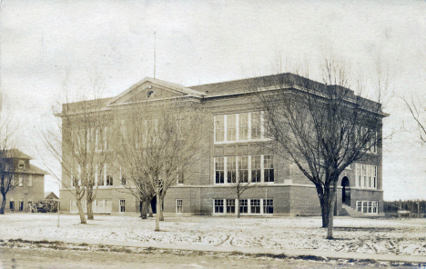 Public School,Deer River Minnesota, 1917