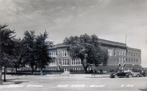 Public School, Deer River Minnesota, 1953