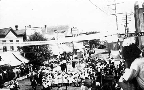 Street fair, Frazee Minnesota, 1909