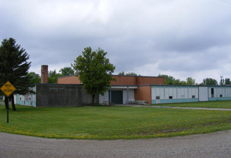 Former Georgetown Elementary School, now closed, 2008