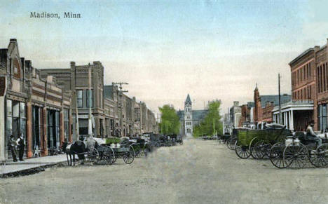 Street View, Madison Minnesota, 1909