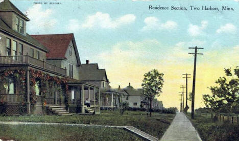 Street view, Two Harbors Minnesota, 1910