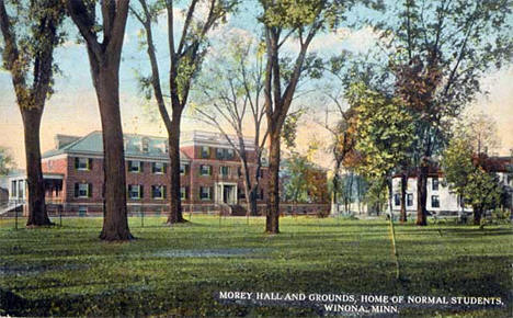 Morey Hall and grounds, Normal School, Winona Minnesota, 1912