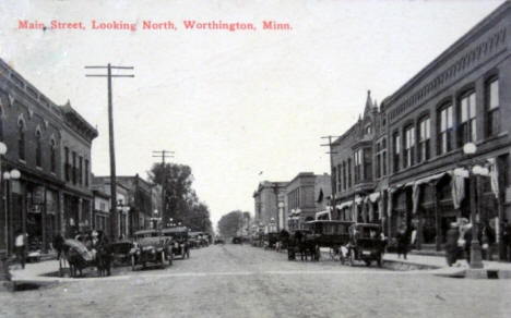 Main Street looking north, Worthington Minnesota, 1916