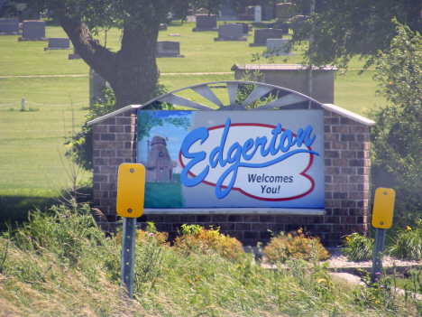 Welcome sign, Edgerton Minnesota, 2014