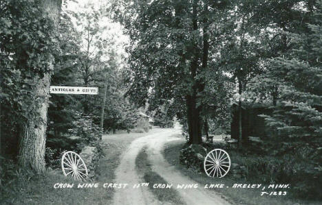 Crow Wing Crest Resort on 11th Crow Wing Lake, Akeley Minnesota, 1950's