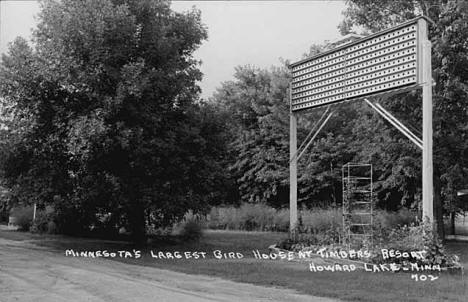 Minnesota's largest birdhouse at Timbers Resort, Howard Lake Minnesota, 1950
