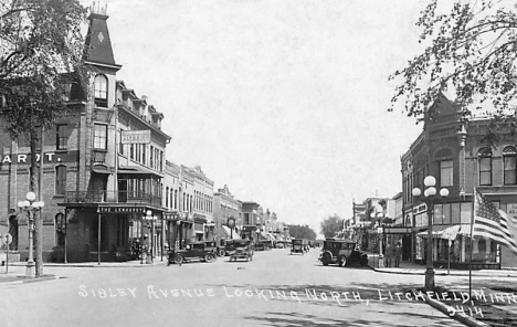 Sibley Avenue looking north, Litchfield Minnesota, 1928