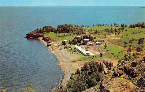 Bill's Mount Silver Motel and Cabins, Two Harbors Minnesota, 1970's