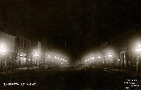 Night scene, Zumbrota Minnesota, 1914