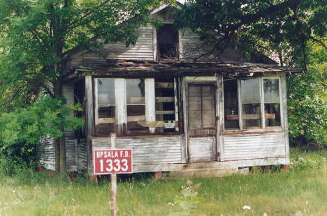 Abandoned home, Elmdale Minnesota, 2003