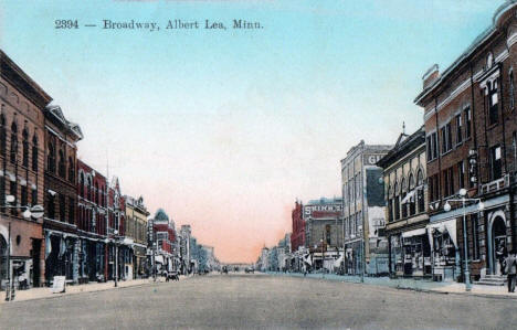 Broadway, Albert Lea, Minnesota, 1913