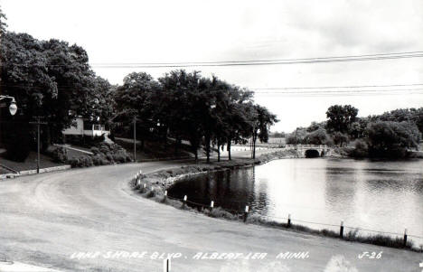 Lake Shore Boulevard, Albert Lea, Minnesota, 1949