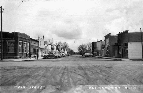 Main Street, Ruthton Minnesota, 1940's