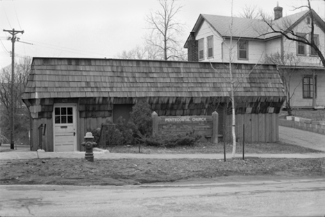 Riverview Pentecostal Church, 677 Oakdale, St. Paul, Minnesota, 1979
