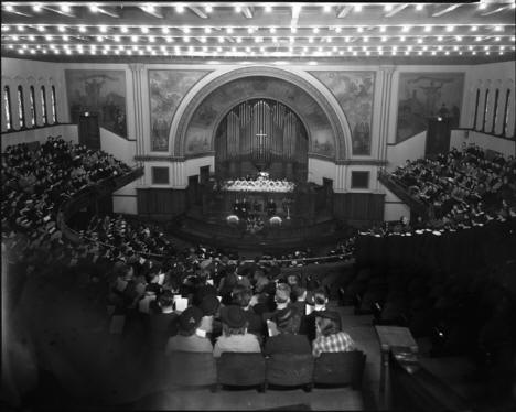 Church interior, People's Church, Pleasant and Chestnut, St. Paul, Minnesota, 1940