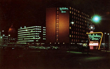 Night view, Holiday Inn, 161 St. Anthony, St. Paul, Minnesota, 1967