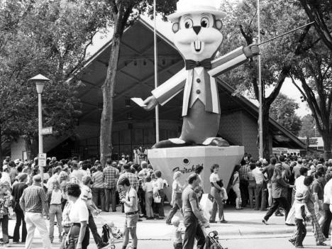 Fairchild statue and Bandshell at the Minnesota State Fair, 1981