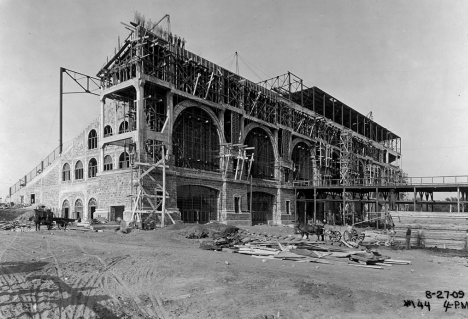 Construction of the current Grandstand at the State Fair, 1909