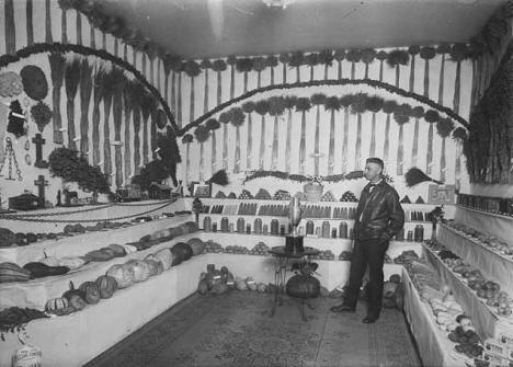 Horticultural exhibit at the Minnesota State Fair, 1925