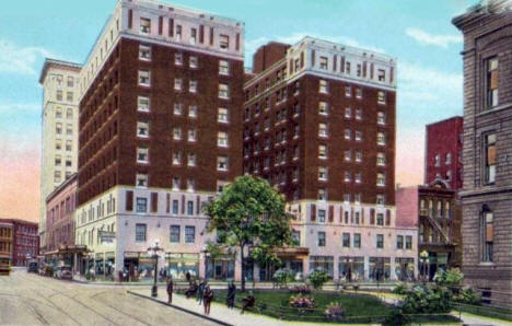 "The New Hotel Lowry", St. Paul Minnesota, 1920's