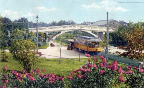 Viaduct, Como Park, St. Paul Minnesota, 1911