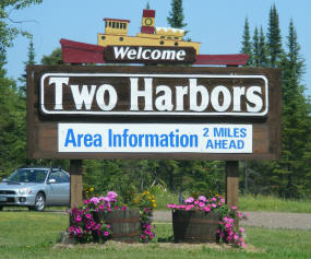Two Harbors Minnesota Welcome Sign