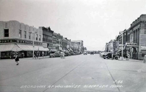 Broadway at Williams Street, Albert Lea Minnesota, 1940's