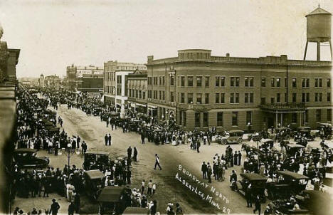 Broadway North, Albert Lea Minnesota, 1915