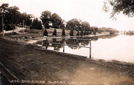 Lake Boulevard, Albert Lea Minnesota, 1910's