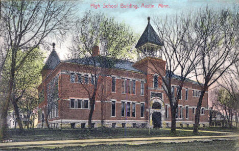 High School Building, Austin Minnesota, 1908
