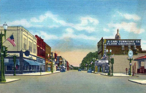 Main Street looking north, Austin Minnesota, 1948