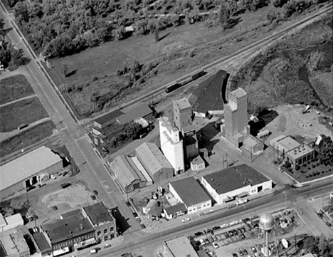 Aerial view, Elevator and surrounding area, Barnesville Minnesota, 1971