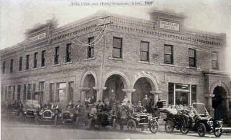 Auto Club and the Belgrade Hotel in Belgrade, Minnesota, 1909