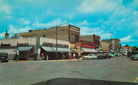 Street scene, Bemidji Minnesota, 1941