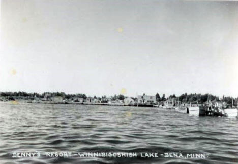 Denny's Resort on Lake Winnibigoshish, Bena Minnesota, 1955