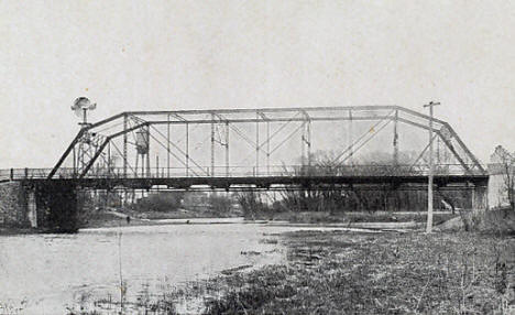 Bridge over the Bois de Sioux River, Breckenridge Minnesota, 1910