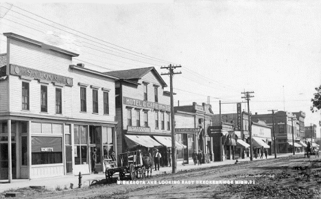 Minnesota Avenue looking east, Breckenridge Minnesota, 1907