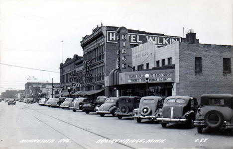 Minnesota Avenue, Breckenridge Minnesota, 1940's