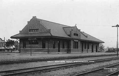 Great Northern Depot, Breckenridge Minnesota, 1908
