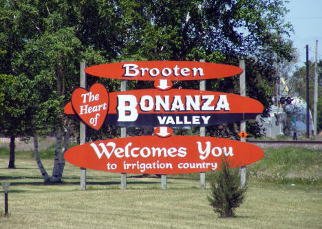 Welcome sign, Brooten Minnesota, 2009