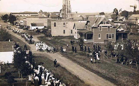 Parade, Brooten Minnesota, 1911