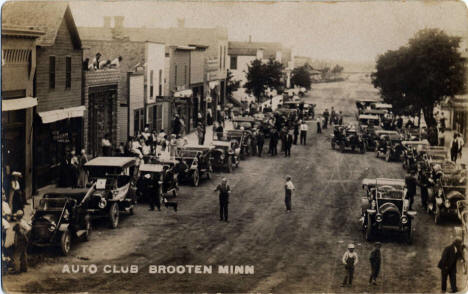 Automobile club rally at Brooten Minnesota, 1915