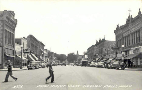 Main Street South, Cannon Falls Minnesota, 1940's