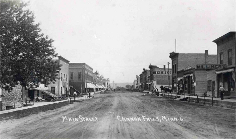 Main Street, Cannon Falls Minnesota, 1910's?